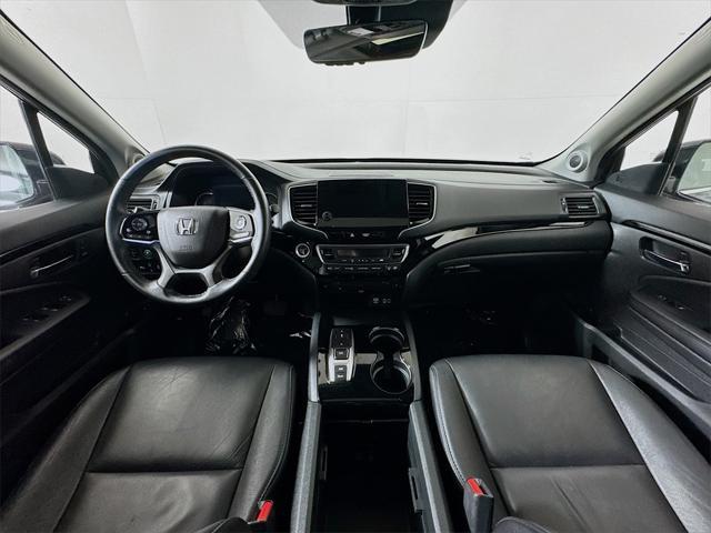 used 2022 Honda Pilot car, priced at $38,397
