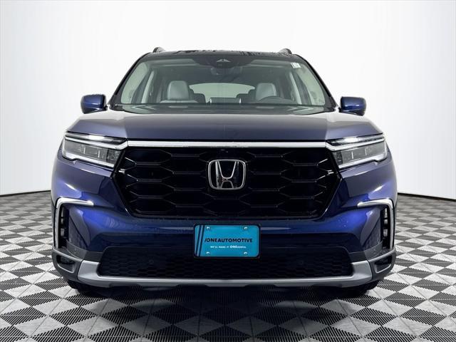 new 2025 Honda Pilot car, priced at $52,530