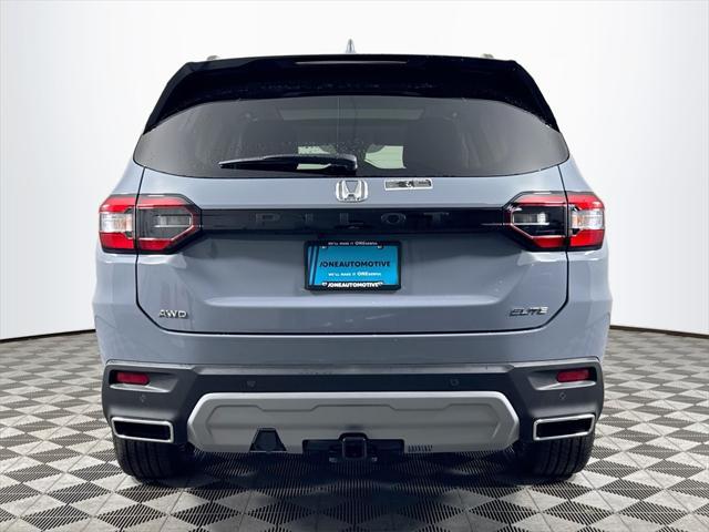new 2025 Honda Pilot car, priced at $54,705