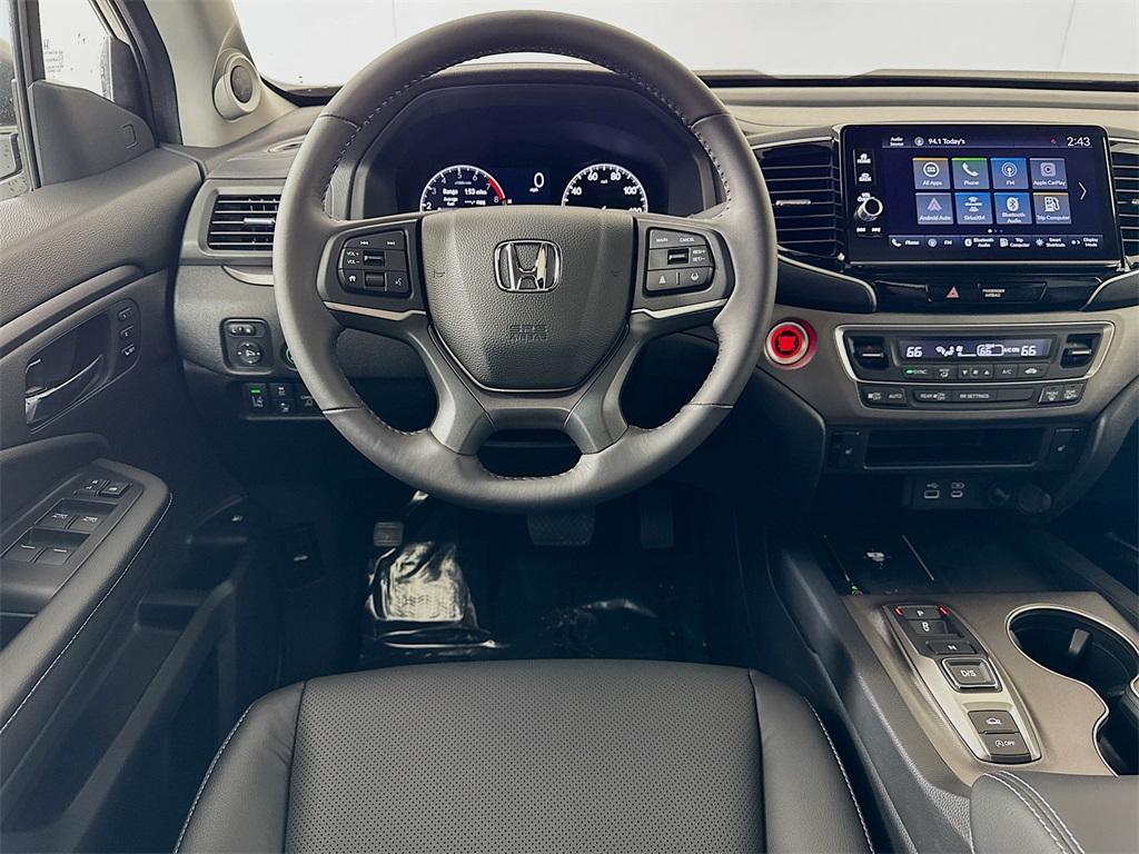 new 2025 Honda Ridgeline car, priced at $42,192