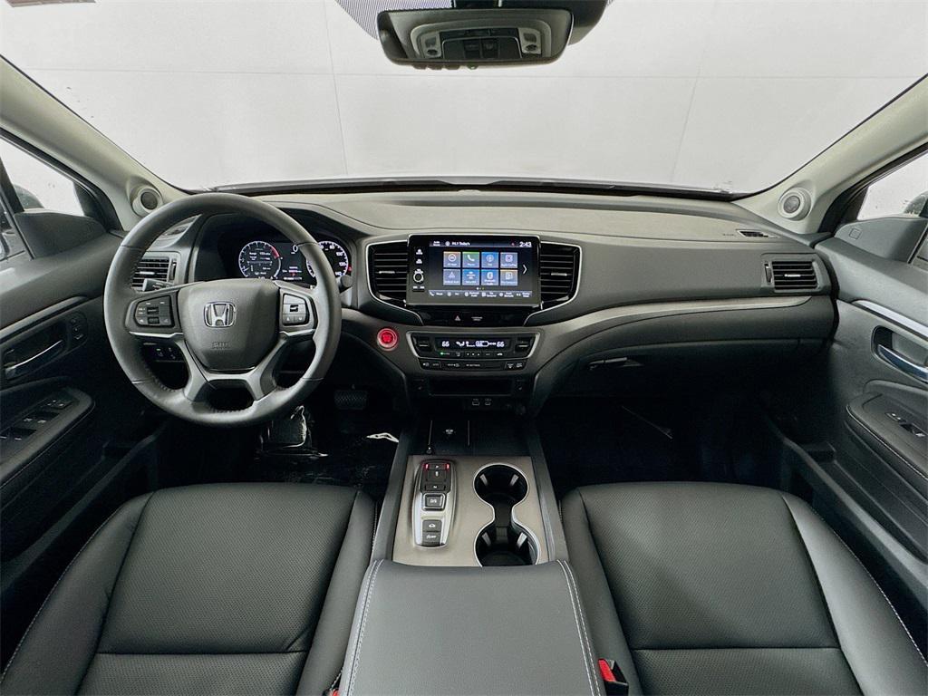 new 2025 Honda Ridgeline car, priced at $42,192