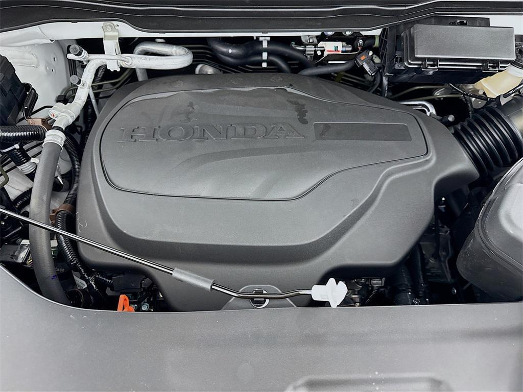 new 2025 Honda Ridgeline car, priced at $42,192