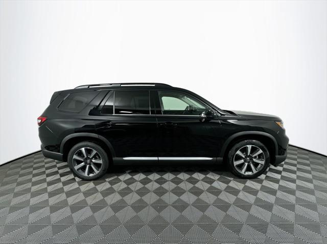 new 2025 Honda Pilot car, priced at $53,205