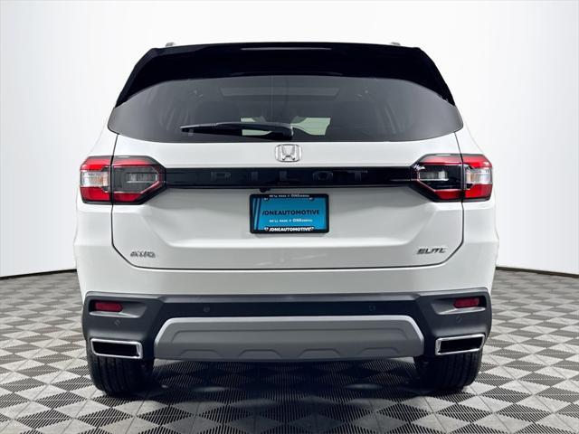 new 2025 Honda Pilot car, priced at $52,985