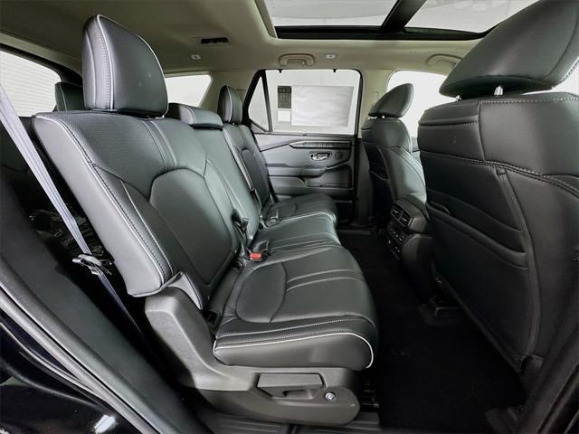 new 2025 Honda Pilot car, priced at $52,530