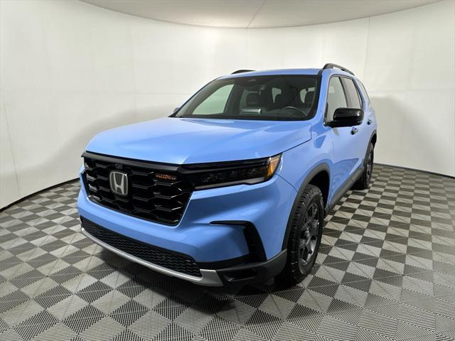 used 2023 Honda Pilot car, priced at $39,987