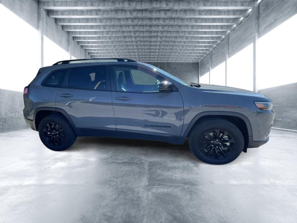 used 2023 Jeep Cherokee car, priced at $27,591