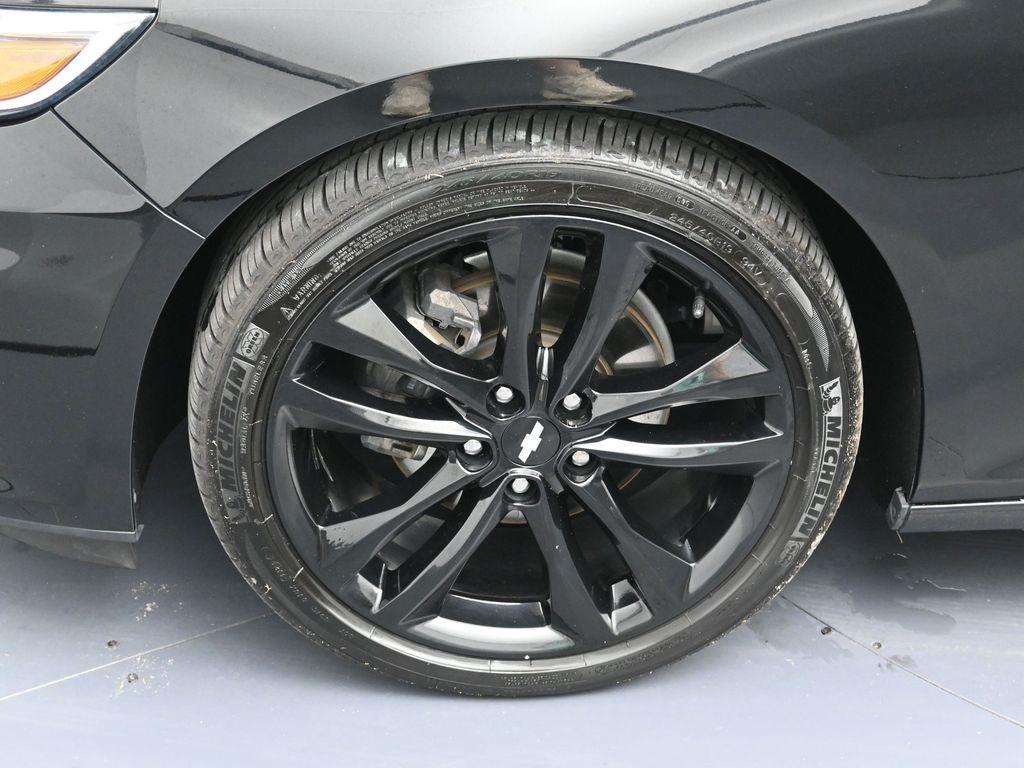 used 2020 Chevrolet Malibu car, priced at $15,991