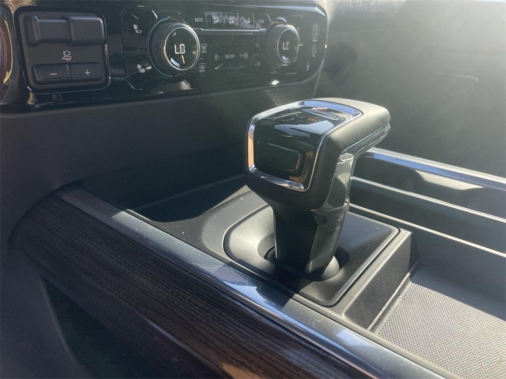 used 2024 Chevrolet Silverado 1500 car, priced at $51,991