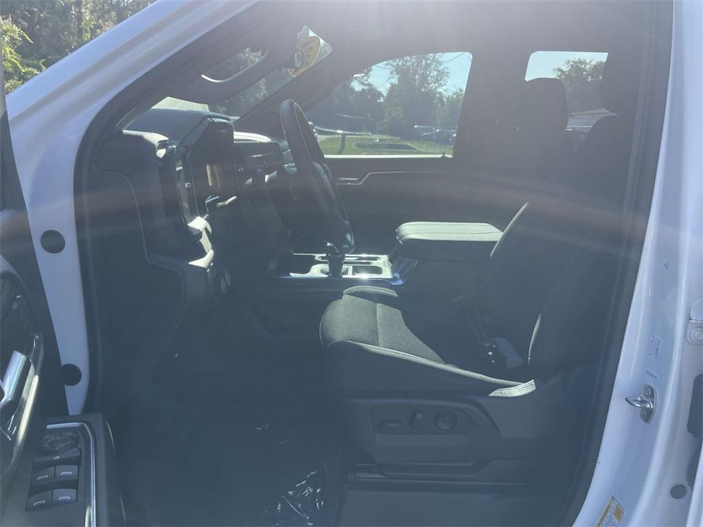used 2024 Chevrolet Silverado 1500 car, priced at $51,991