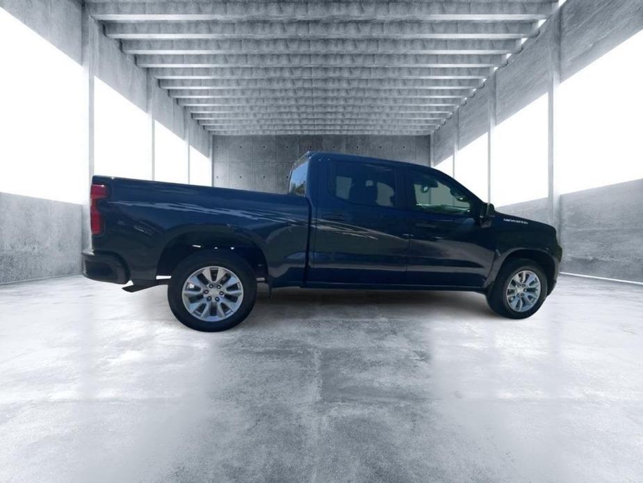 used 2022 Chevrolet Silverado 1500 Limited car, priced at $39,885