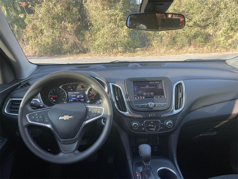 used 2022 Chevrolet Equinox car, priced at $21,890