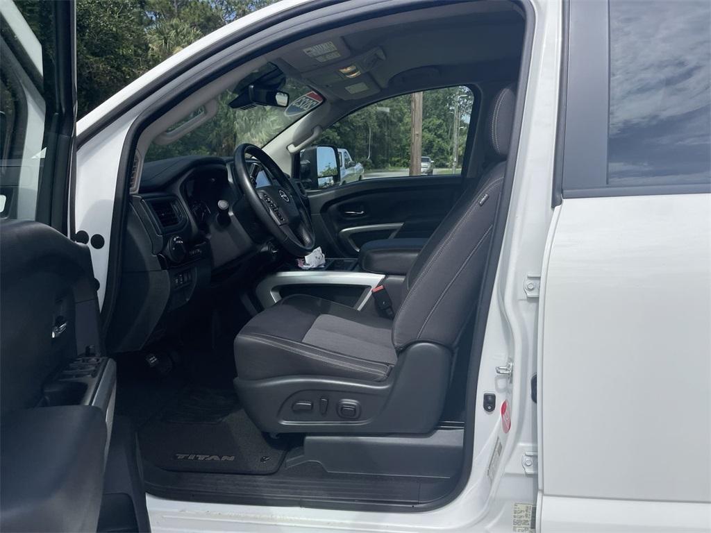used 2023 Nissan Titan car, priced at $38,991