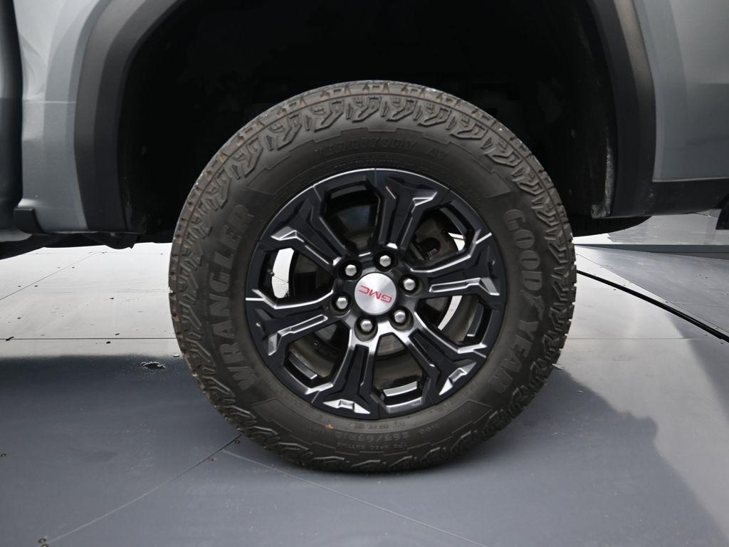 used 2023 GMC Canyon car, priced at $38,991