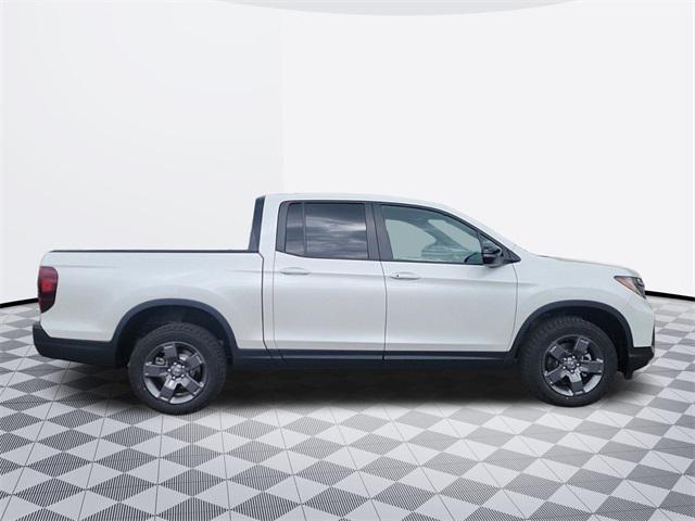 new 2024 Honda Ridgeline car, priced at $43,749