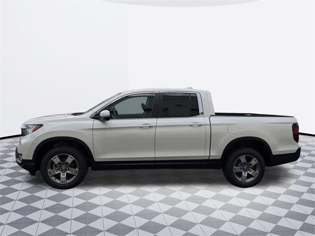 new 2025 Honda Ridgeline car, priced at $42,367