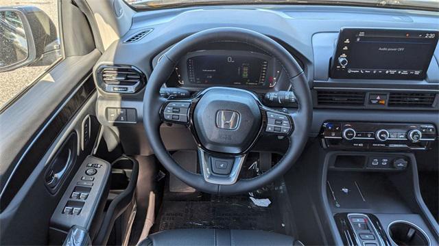new 2025 Honda Pilot car, priced at $50,222