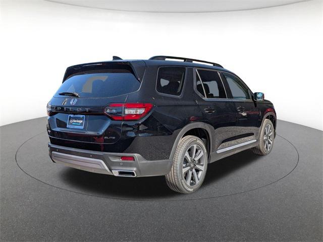 new 2025 Honda Pilot car, priced at $50,222