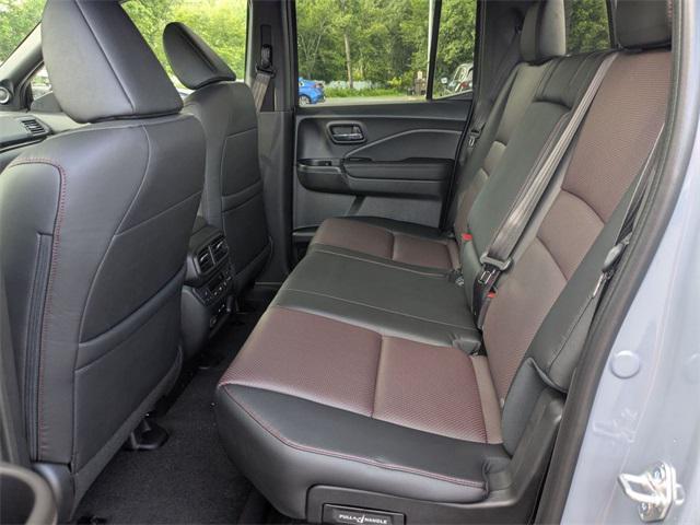 new 2025 Honda Ridgeline car, priced at $43,753