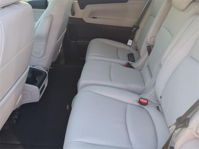 new 2026 Honda Odyssey car, priced at $41,910