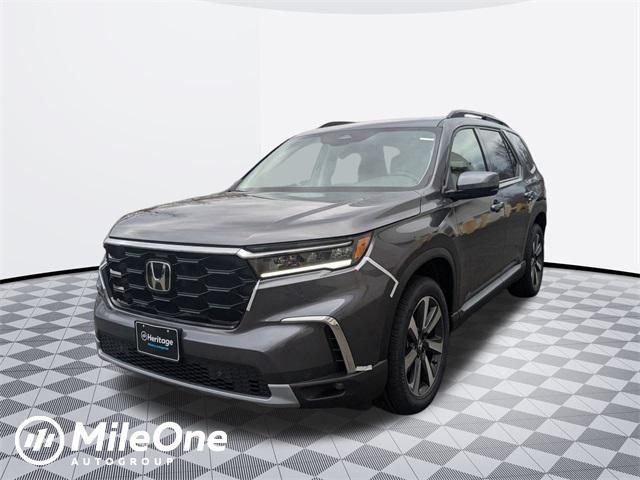 new 2025 Honda Pilot car, priced at $47,231