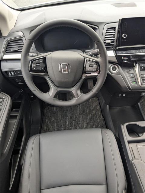 new 2026 Honda Odyssey car, priced at $42,064