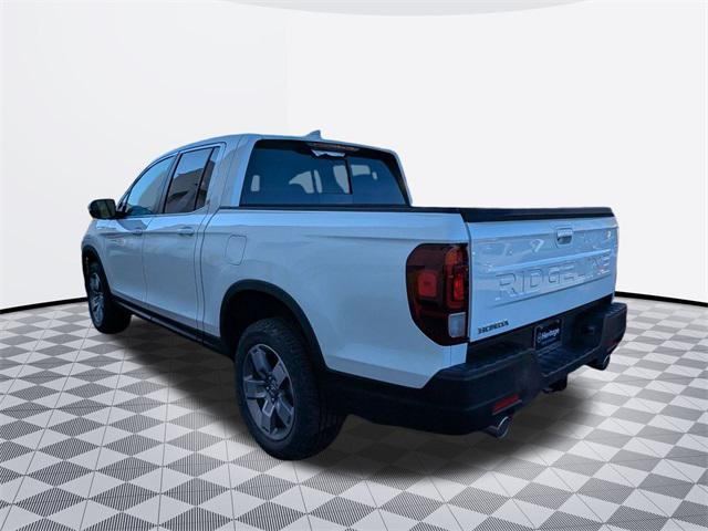 new 2025 Honda Ridgeline car, priced at $42,137