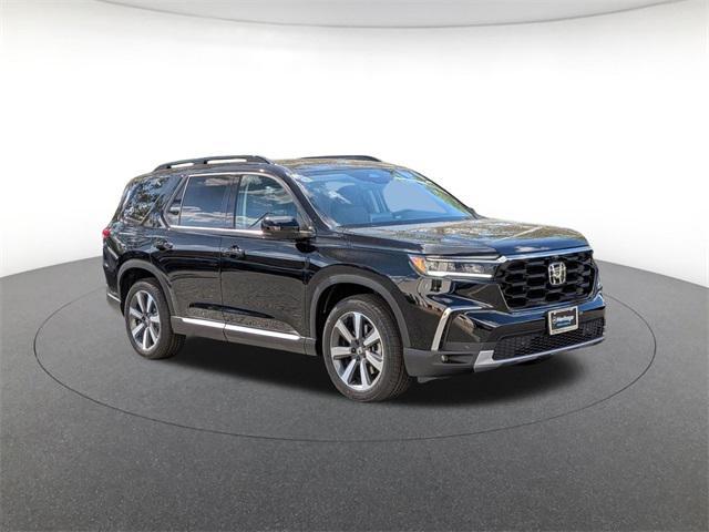 new 2025 Honda Pilot car, priced at $50,222