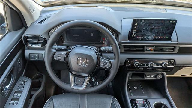 new 2025 Honda Pilot car, priced at $50,222