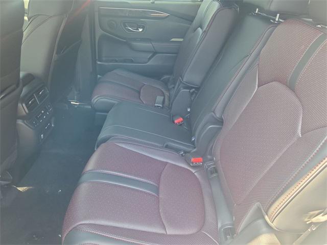 new 2025 Honda Pilot car, priced at $53,853