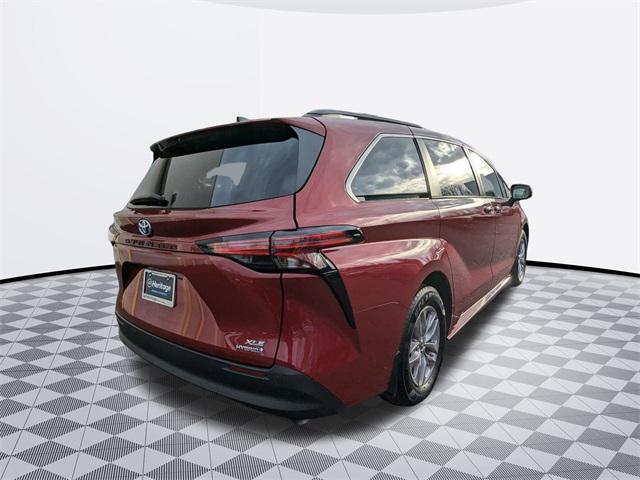 used 2022 Toyota Sienna car, priced at $38,500