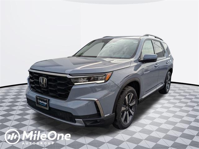 new 2025 Honda Pilot car, priced at $49,185