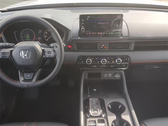 new 2025 Honda Pilot car, priced at $47,832