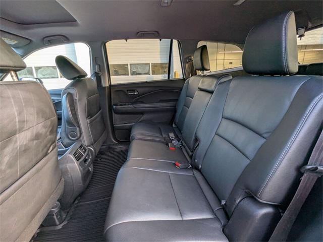 used 2021 Honda Pilot car, priced at $31,000