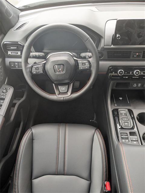 new 2025 Honda Pilot car, priced at $48,259
