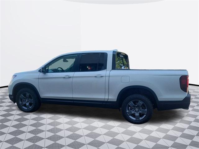 new 2024 Honda Ridgeline car, priced at $44,013