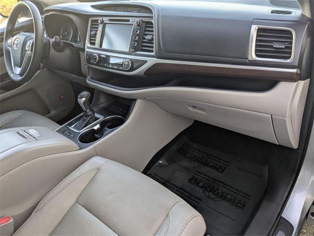 used 2016 Toyota Highlander car, priced at $20,300