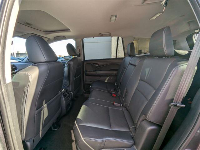 used 2022 Honda Pilot car, priced at $27,800