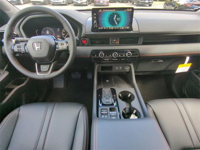 new 2025 Honda Pilot car, priced at $47,832