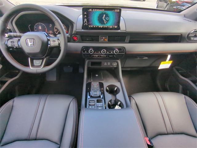 new 2025 Honda Pilot car, priced at $47,832