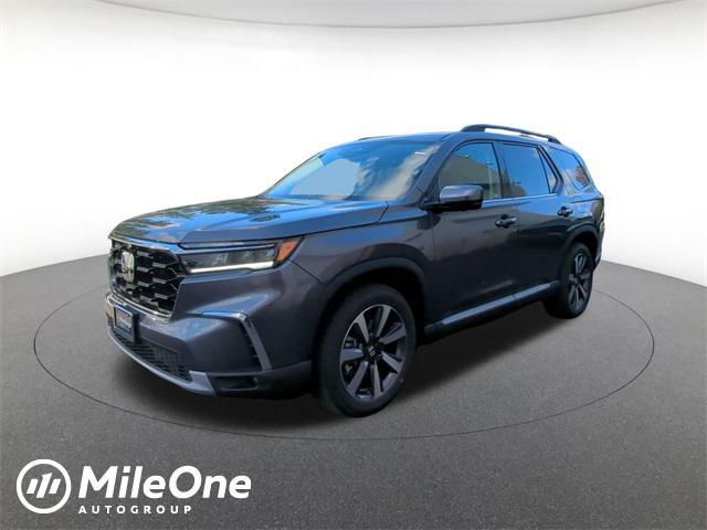 new 2025 Honda Pilot car, priced at $50,222