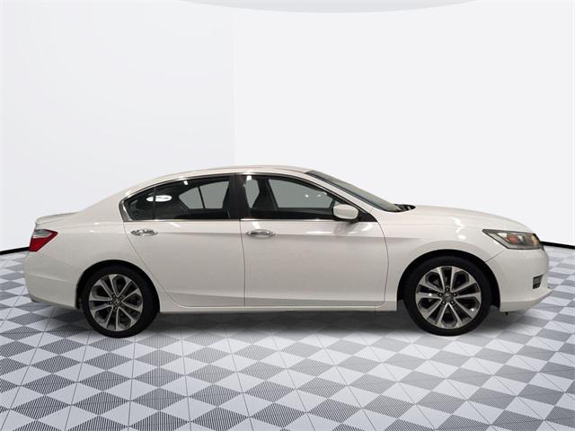 used 2015 Honda Accord car, priced at $15,500