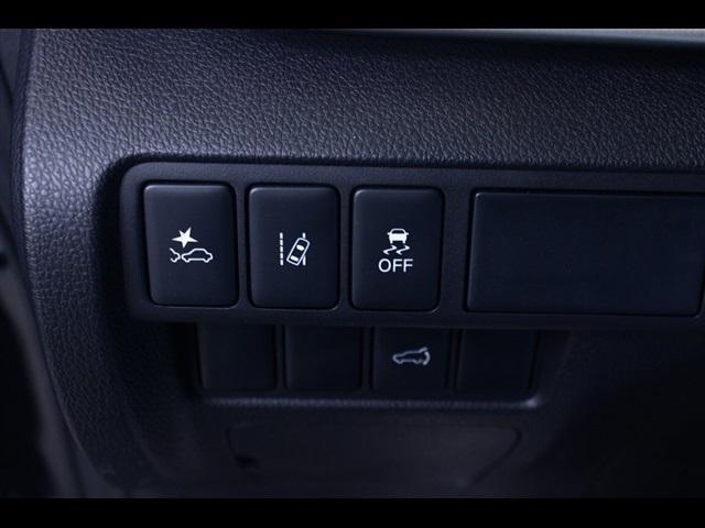 new 2024 Mitsubishi Eclipse Cross car, priced at $29,801