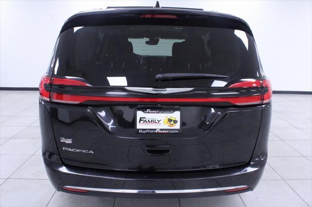 used 2022 Chrysler Pacifica car, priced at $20,222