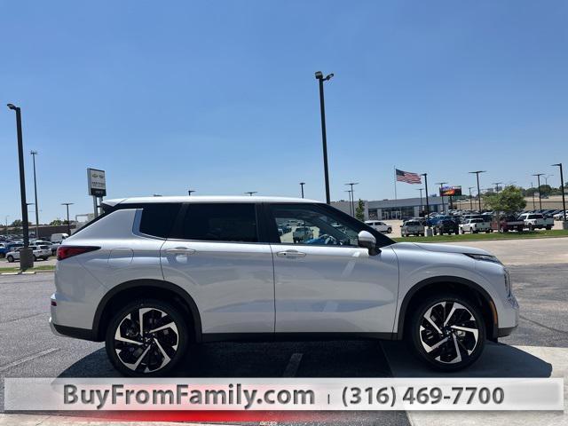 new 2024 Mitsubishi Outlander car, priced at $34,763