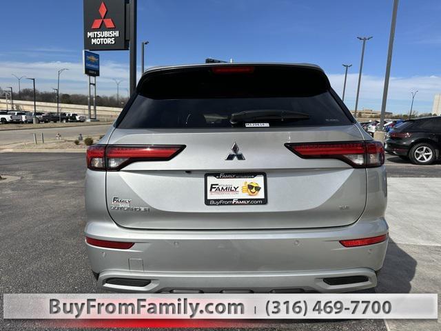 new 2024 Mitsubishi Outlander car, priced at $31,718