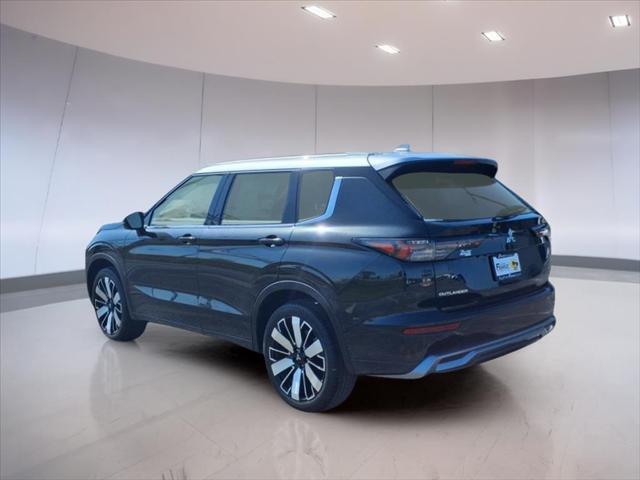 new 2025 Mitsubishi Outlander car, priced at $44,500