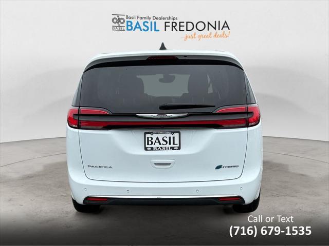 used 2023 Chrysler Pacifica Hybrid car, priced at $25,500
