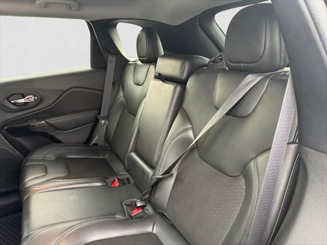 used 2020 Jeep Cherokee car, priced at $19,300