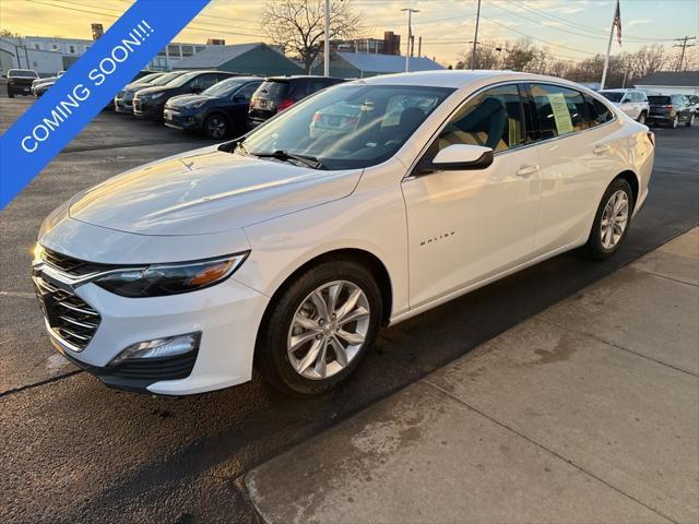 used 2022 Chevrolet Malibu car, priced at $18,617